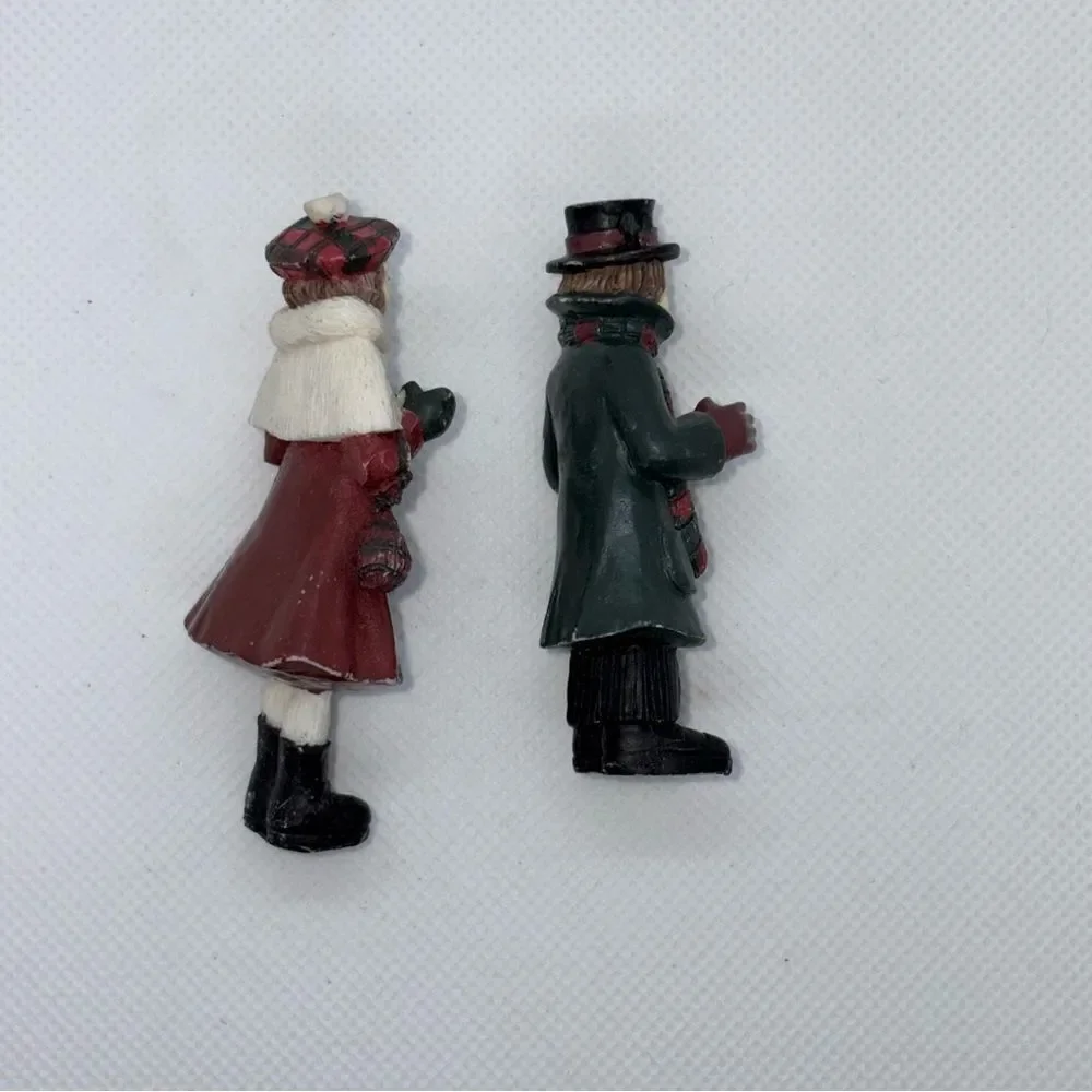 Lemax charming carolers
